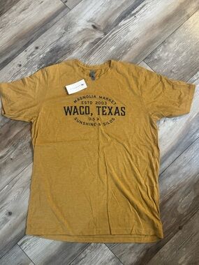 Magnolia Women’s Mustard Short-Sleeve Waco, Texas Graphic Tee